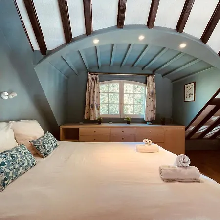 Casa vacanze Le Clos Vildor, Maison De Charme Bordée Par La Rivière Canehan