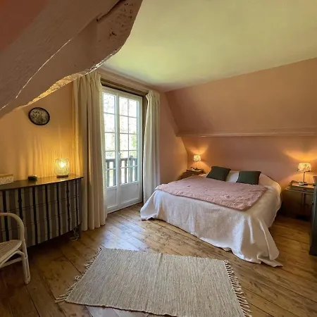 Le Clos Vildor, Maison De Charme Bordée Par La Rivière Casa vacanze